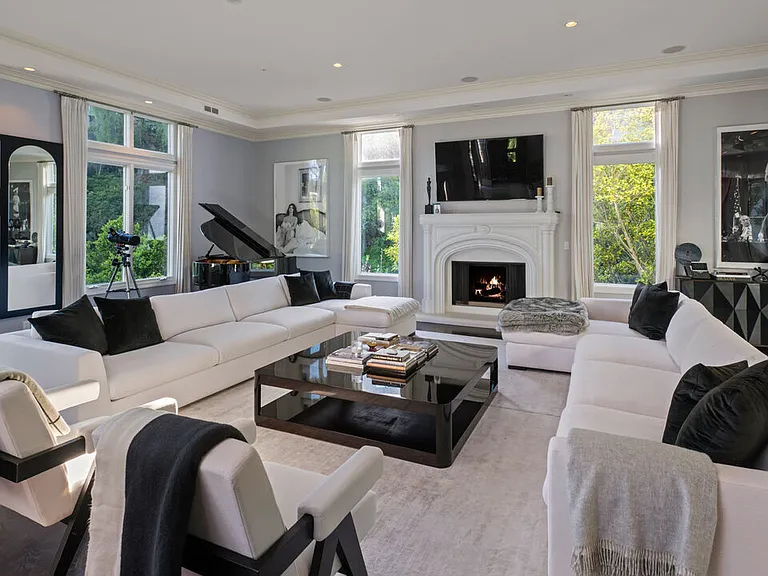 1404 Dawnridge Dr — Photo 17