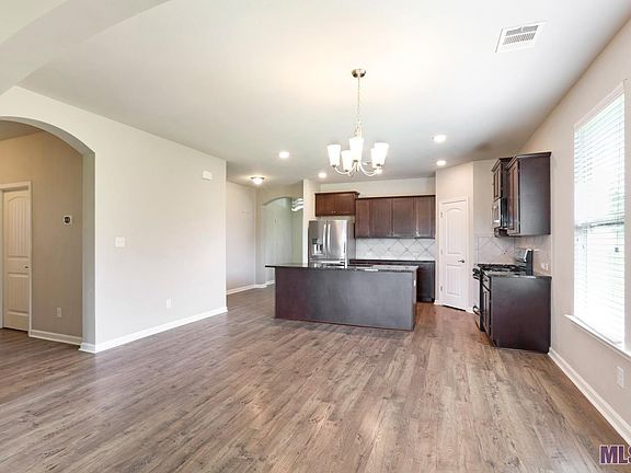 5th image of 39437 Legacy Lake Dr