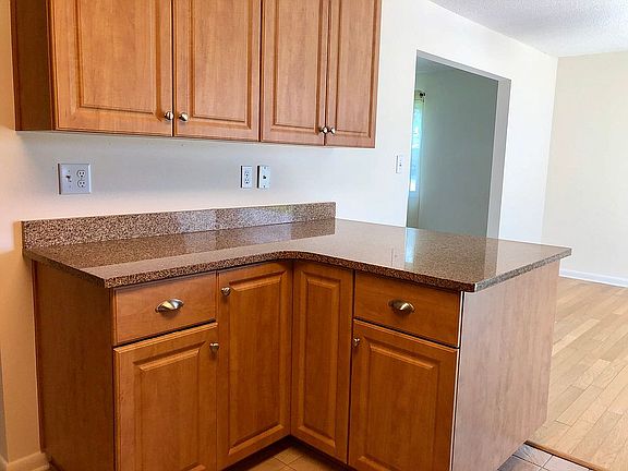 Kitchen Bar