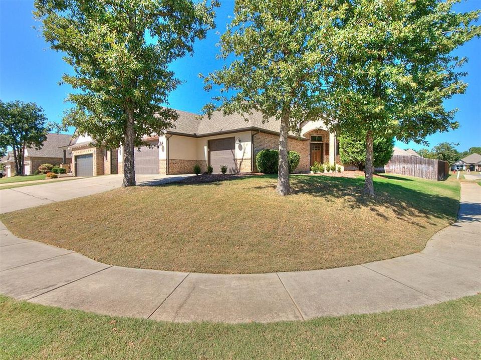 1st image of 2525 San Marco Ln