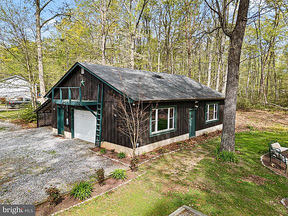 2nd image of 2369 Turkey Point Rd