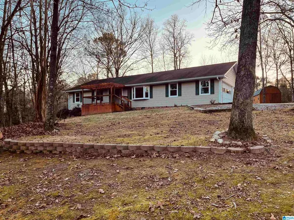 1116 Comanche Trl, Anniston, AL 36206