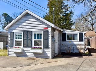 23 Barnes St, Wareham, MA 02571