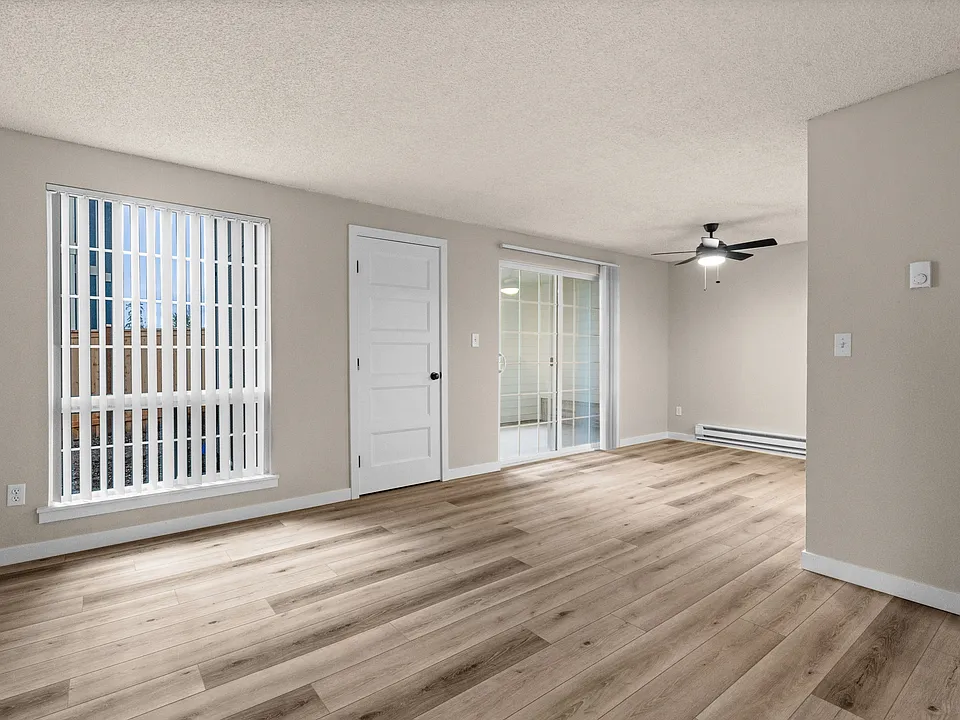 Boardwalk at University Place Apartments