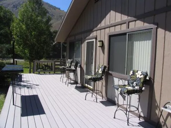 157 Sage Dr, Bishop, CA 93514