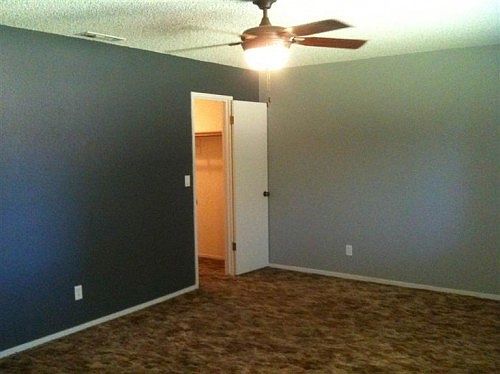 1st image of 5228 N Maroa Ave