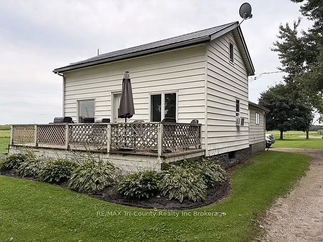 2 bed, $1,900 — Photo 3