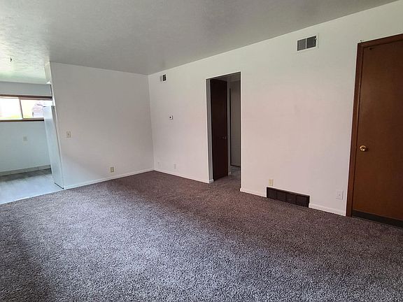 5th image of 5005 California St
