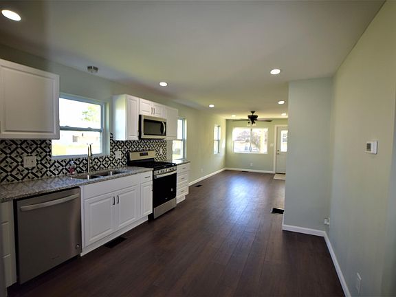 3rd image of 4403 Canton Ave