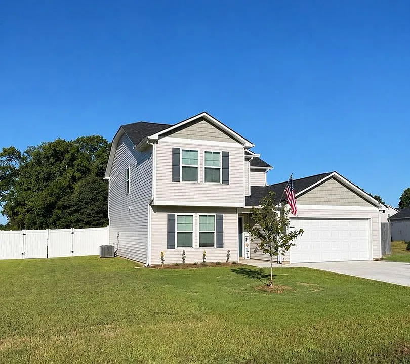 107 Streamlet Dr