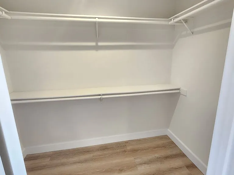 6331 Hermosa Ave — Photo 14