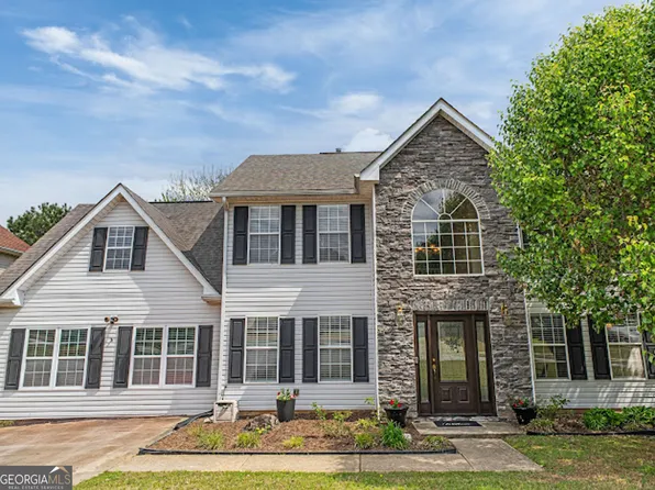 1380 Pebble Beach Ln, Hampton, GA 30228