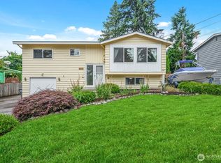 2433 199th Pl SW, Lynnwood, WA
