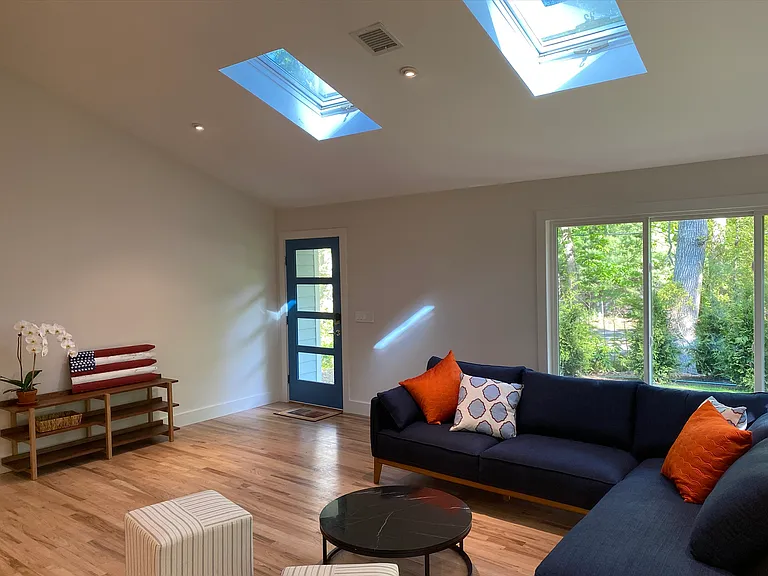 1 Whalebone Landing Rd — Photo 6