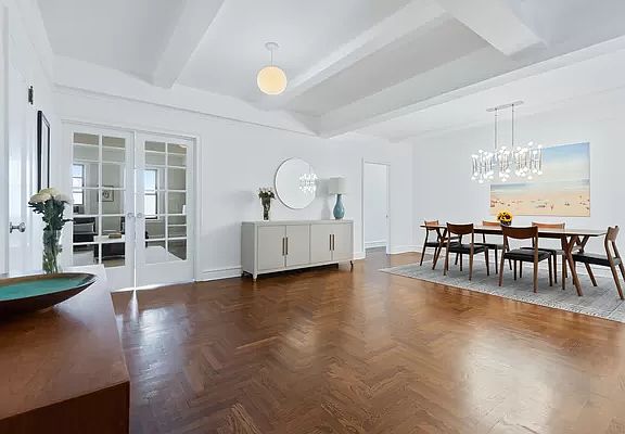 4th image of 135 Eastern Pkwy APT 8K