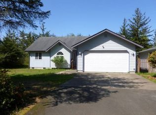 649 Woodland Loop NE, Ocean Shores, WA