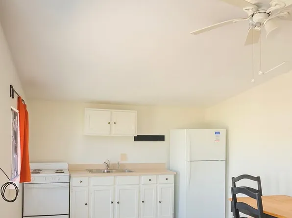 1346 W Agarita Ave #2, San Antonio, TX 78201