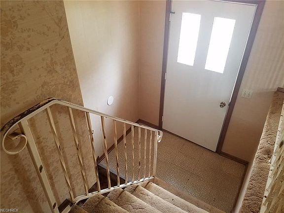4th image of 252 Northfield Dr