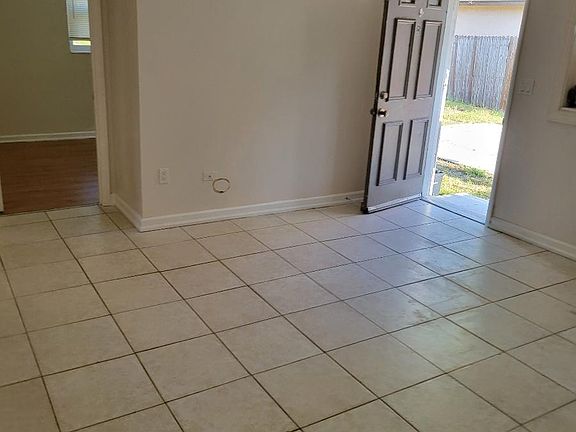 2nd image of 308 Margie St APT B