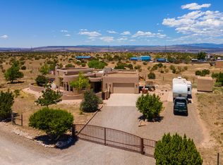29 Caballo Sendero Ct, Placitas, NM 87043