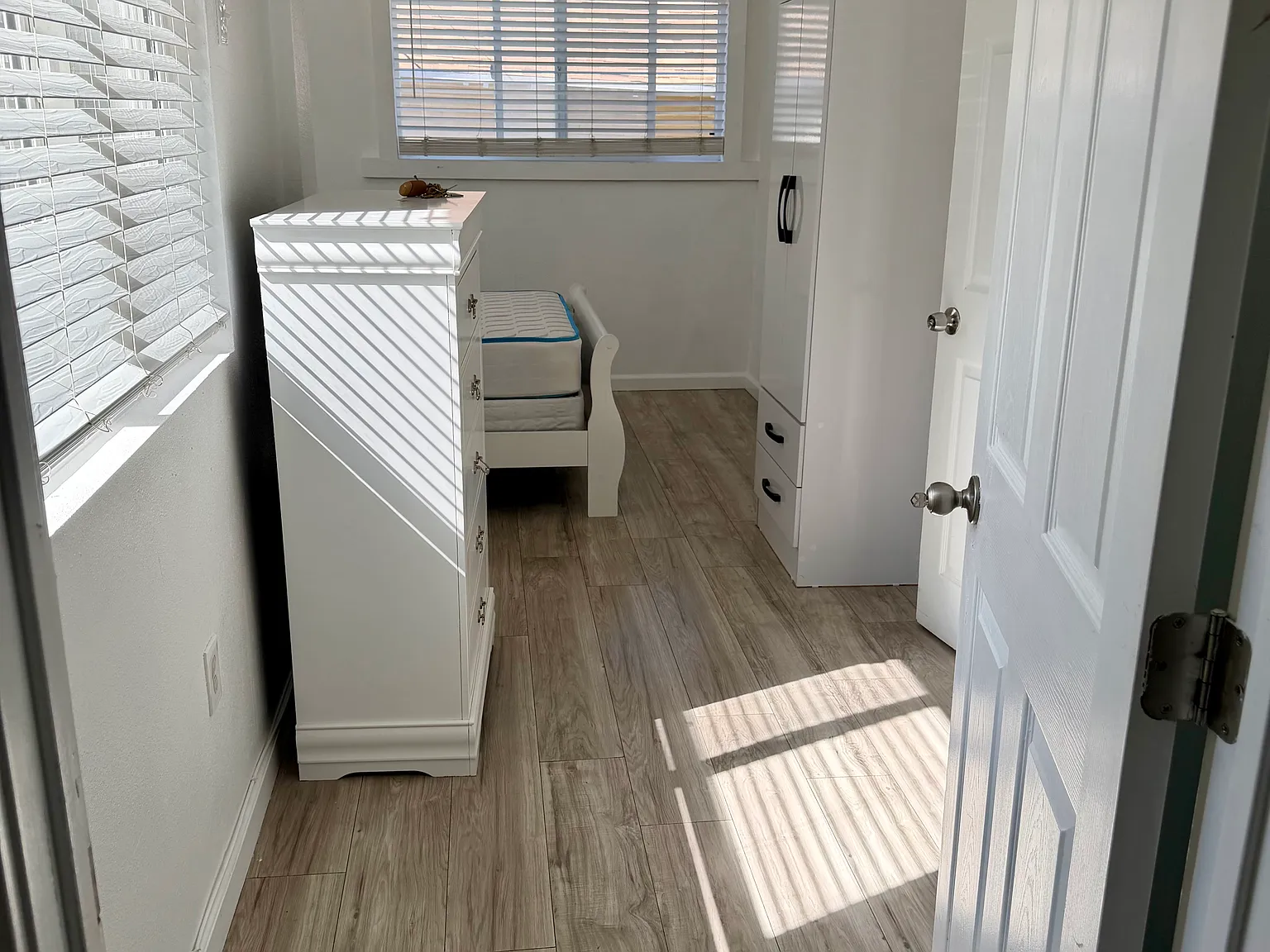 Studio, 500 sqft, $1,245 — Photo 2
