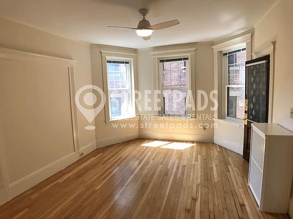 2nd image of 75 Longwood Ave Rear 1