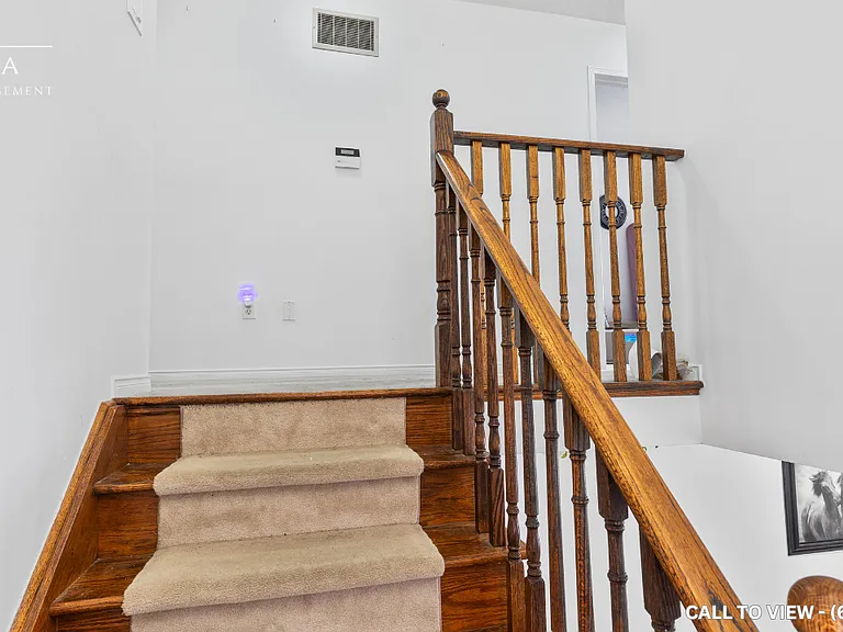 44 Thackery Dr — Photo 31