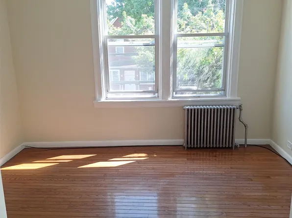 589 Avenue A image 13 of 13