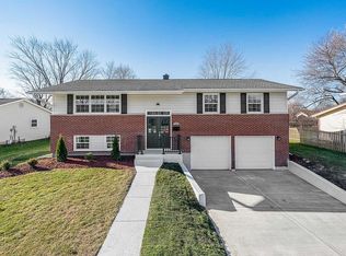 500 N Winston Dr, Palatine, IL 60074