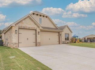 2001 Clive Dr, Granbury, TX 76048