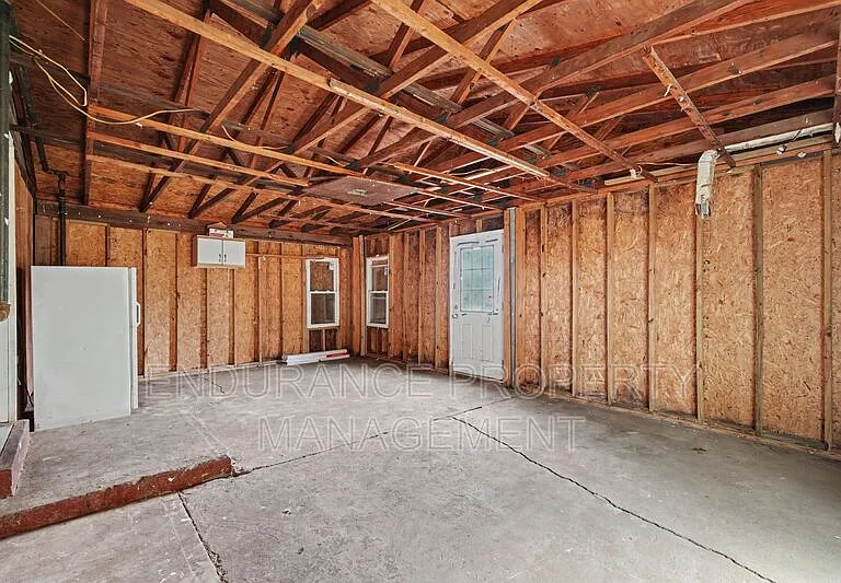 9500 Ridgemoor Ave — Photo 20