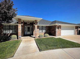 3 Night Sky Ln, Roswell, NM 88201