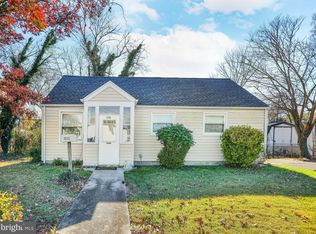 3252 Wayne Rd, Falls Church, VA 22042