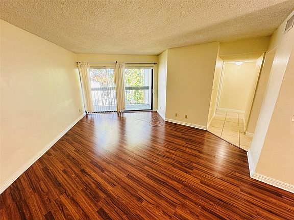 2nd image of 1950 N Congress Avenue #403