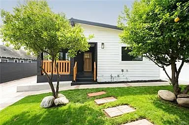 5125 Rockland Ave Photo 1