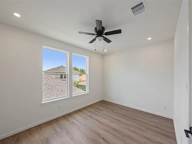 307 Quitman St #B — Photo 27