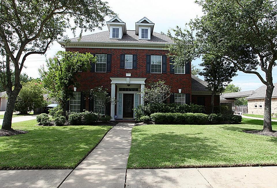 1st image of 4115 Magnolia Ln