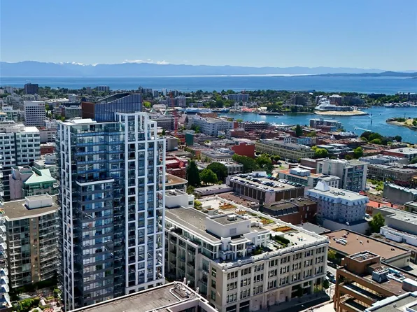 777 Herald St #1301, Victoria, BC V8T 0C7