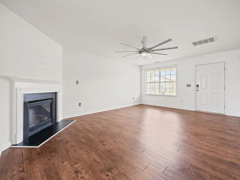 239 Battery Way — Photo 15