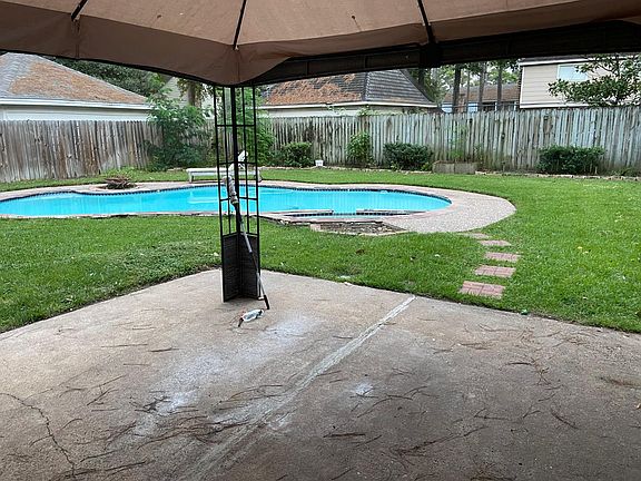 2nd image of 5411 Pebble Springs Dr