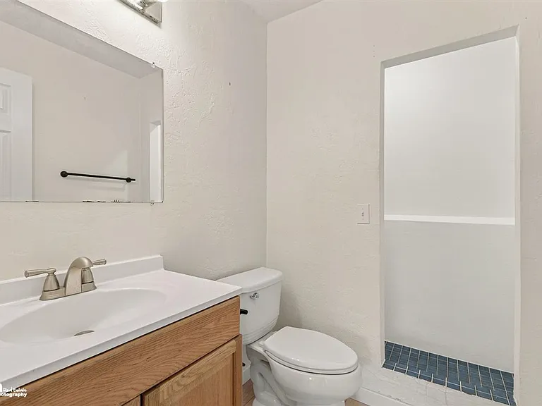 6500 E 10th Ave #1 — Photo 25