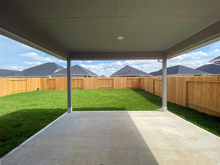 31302 Whitfield Ct — Photo 24