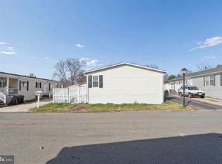 14508 United Dr, Chantilly, VA