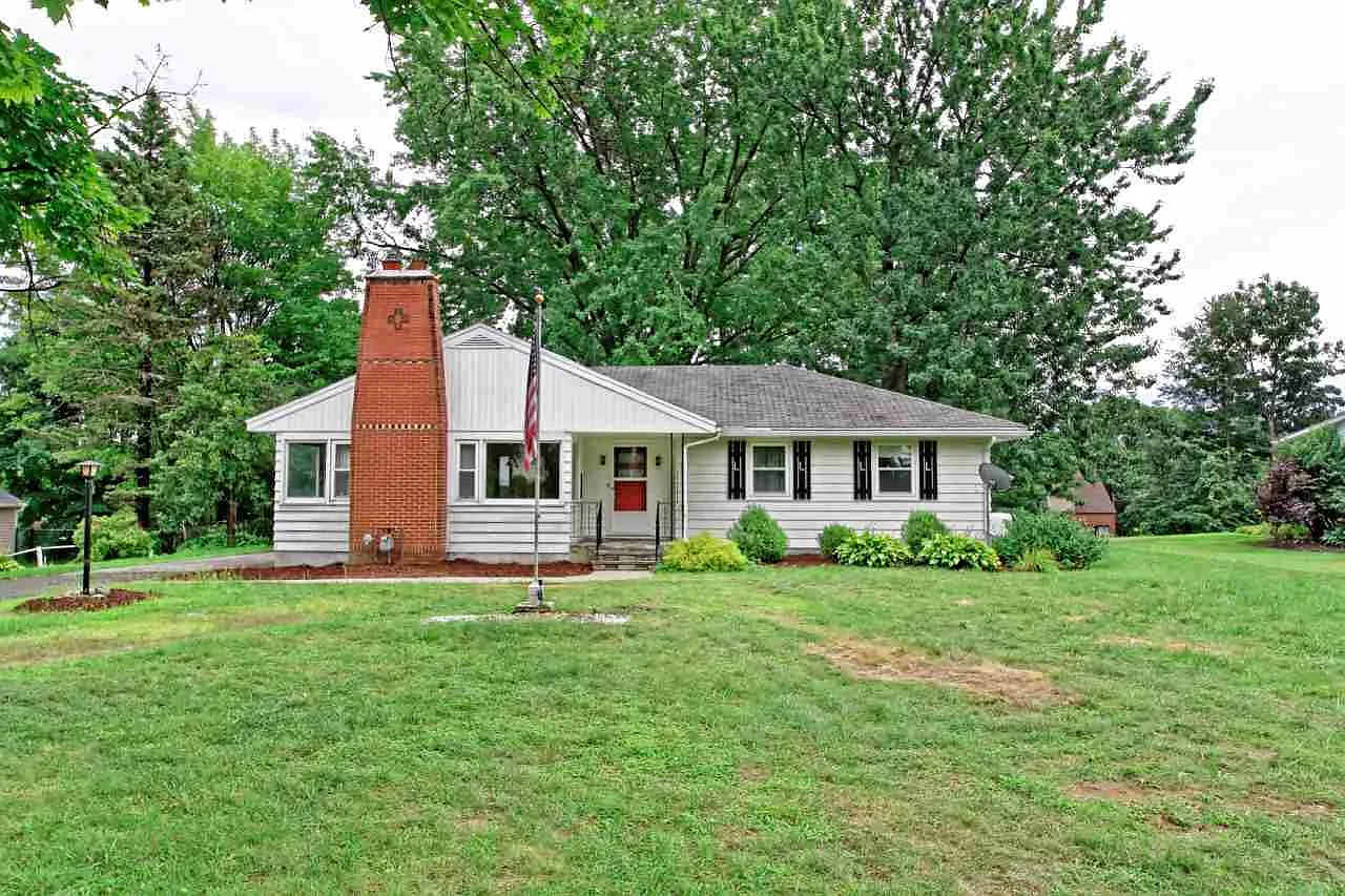 13 Skyview Dr photo 1