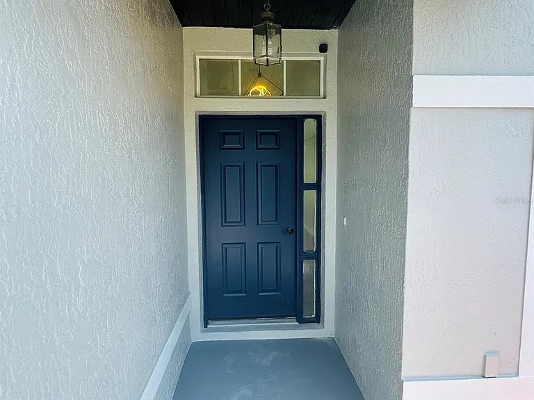215 Hollowbrook Cir — Photo 17