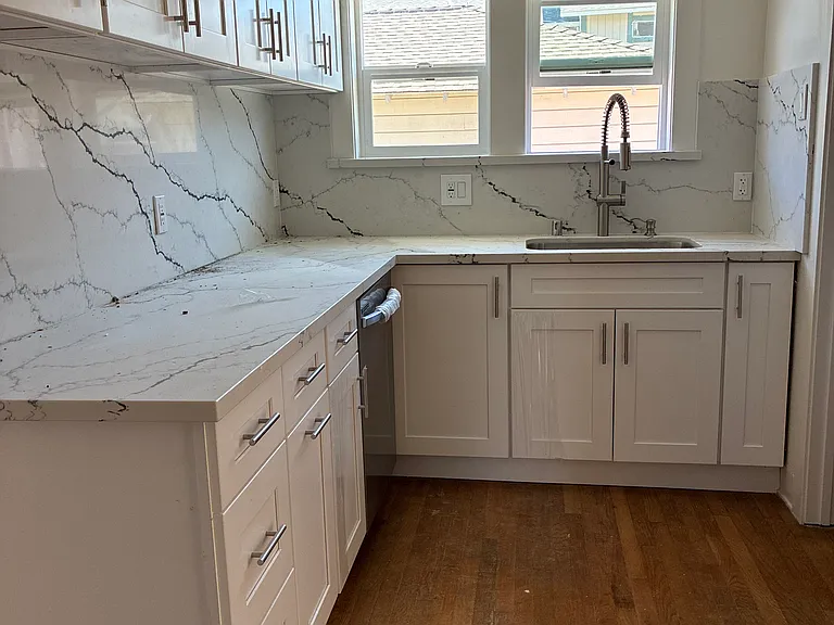 877 Villa Ave — Photo 6