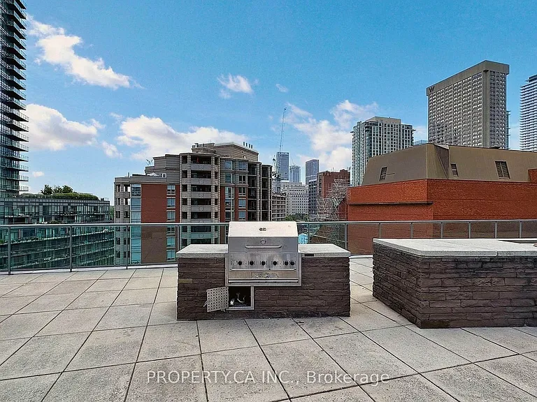 21 Scollard St #406 — Photo 38