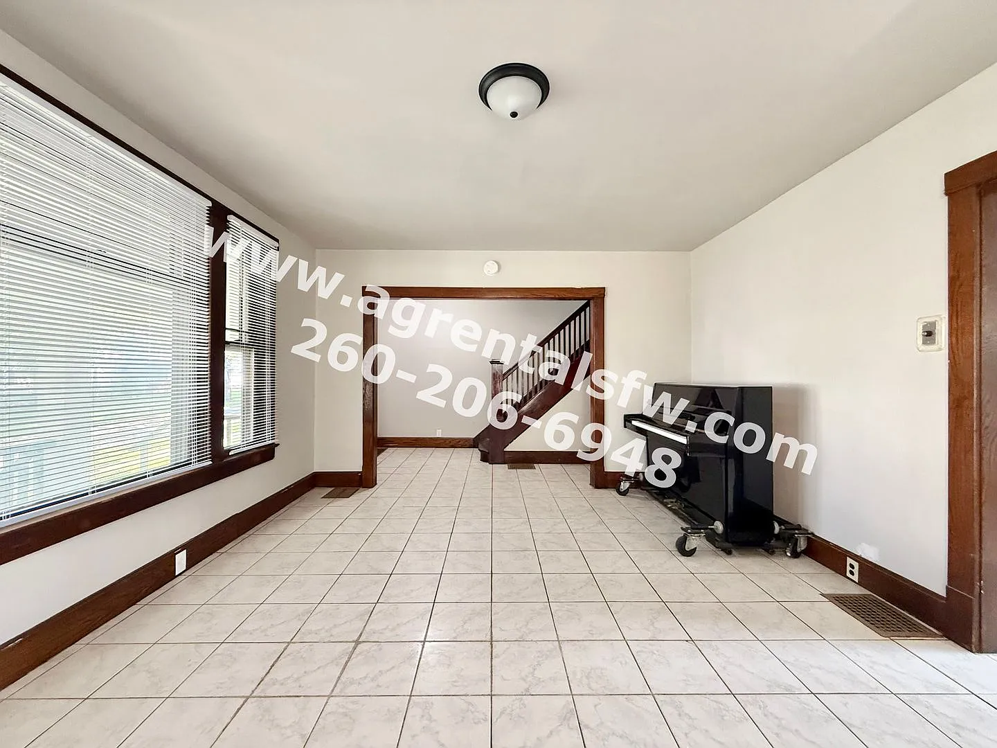 3 Bedroom House — Photo 3