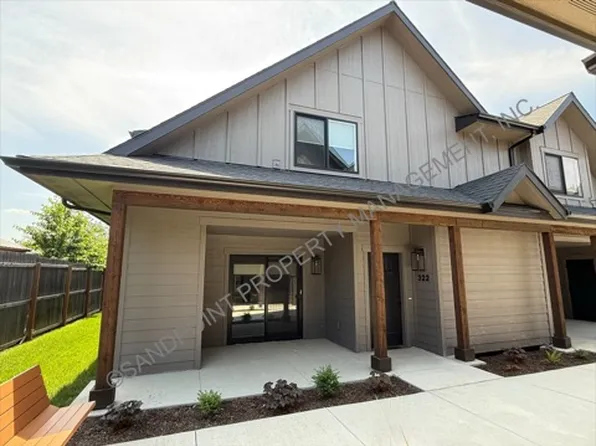 320 Aviator Ave, Sandpoint, ID