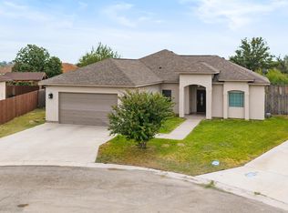 121 Red Cloud Trl, Del Rio, TX 78840